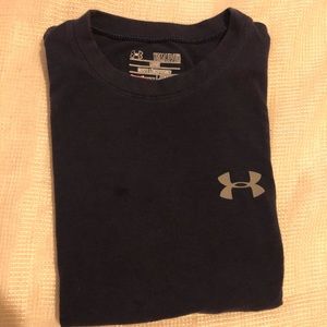 UNDER ARMOUR SHIRT